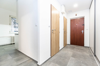 Pronájem bytu 3+1 v osobním vlastnictví 68 m², Praha 6 - Břevnov