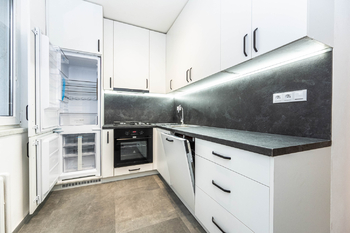 Pronájem bytu 3+1 v osobním vlastnictví 68 m², Praha 6 - Břevnov