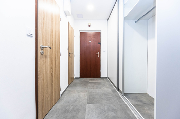 Pronájem bytu 3+1 v osobním vlastnictví 68 m², Praha 6 - Břevnov