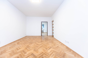 Pronájem bytu 3+1 v osobním vlastnictví 68 m², Praha 6 - Břevnov