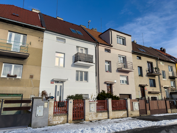 Prodej domu 180 m², Praha 9 - Prosek