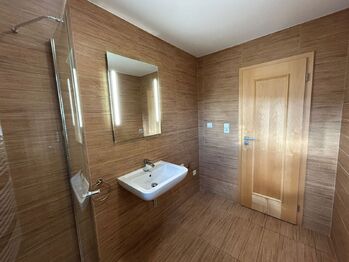 Prodej ubytovacího zařízení 233 m², Rabyně