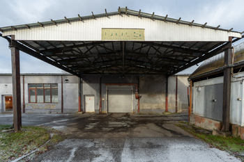 Prodej výrobních prostor 1500 m², Zákupy