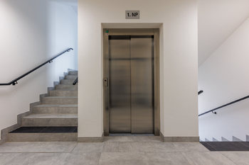 Prodej bytu 1+kk v osobním vlastnictví 37 m², Kladno