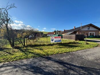 Prodej pozemku 579 m², Veletiny