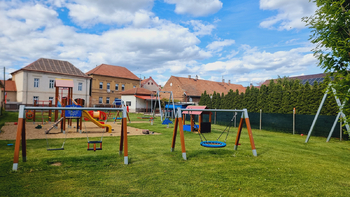 Prodej výrobních prostor 170 m², Poštovice