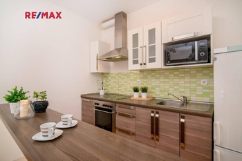 Pronájem bytu 1+kk v osobním vlastnictví 60 m², Praha 5 - Jinonice