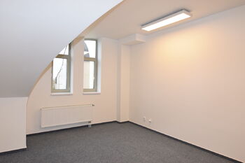 Pronájem kancelářských prostor 29 m², Nymburk