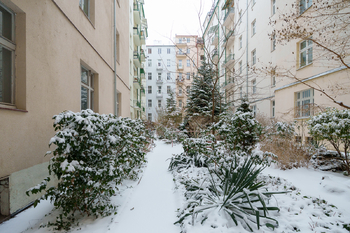 dvoreček Schnirchova - Prodej bytu 3+kk v osobním vlastnictví 94 m², Praha 7 - Holešovice