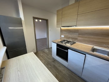 Pronájem bytu 3+1 v osobním vlastnictví 69 m², Rožnov pod Radhoštěm