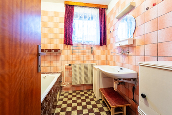 Prodej domu 110 m², Všechlapy