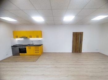 Kuchyňský kout - Pronájem bytu 2+kk v osobním vlastnictví 88 m², Ostrava