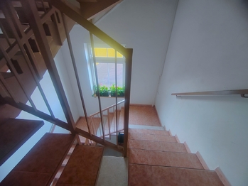 Schodiště - Pronájem bytu 2+kk v osobním vlastnictví 88 m², Ostrava