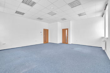 Pronájem kancelářských prostor 170 m², Hradec Králové