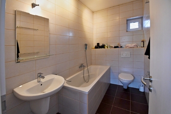 KOUPELNA V PATŘE - Pronájem bytu 3+kk v osobním vlastnictví 90 m², Český Krumlov