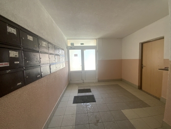 Prodej bytu 1+kk v osobním vlastnictví 21 m², Chodov