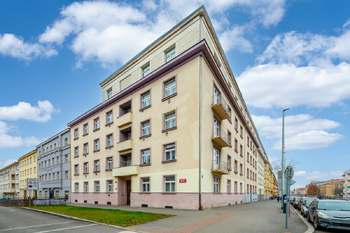 Prodej bytu 3+kk v osobním vlastnictví 95 m², Praha 6 - Dejvice