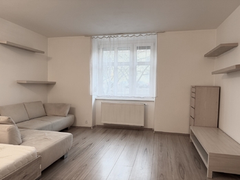 Pronájem bytu 1+1 v osobním vlastnictví 51 m², Znojmo