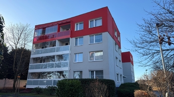 Dům - Pronájem bytu 3+1 v osobním vlastnictví 90 m², Praha 9 - Horní Počernice