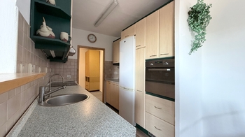 Kuchyň - Pronájem bytu 3+1 v osobním vlastnictví 90 m², Praha 9 - Horní Počernice