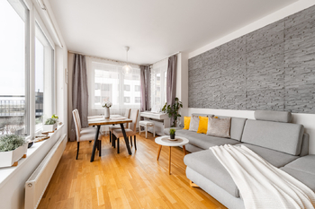 Prodej bytu 3+kk v osobním vlastnictví 152 m², Praha 10 - Dolní Měcholupy