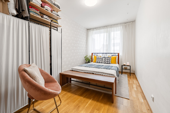 Prodej bytu 3+kk v osobním vlastnictví 152 m², Praha 10 - Dolní Měcholupy