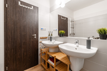 Prodej bytu 3+kk v osobním vlastnictví 152 m², Praha 10 - Dolní Měcholupy