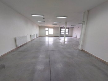 Pronájem obchodních prostor 200 m², Slavkov u Brna