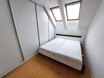 Pronájem bytu 3+1 v osobním vlastnictví 68 m², Nížkovice