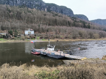 Prodej pozemku 1057 m², Děčín