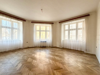 Prodej bytu 3+kk v osobním vlastnictví 97 m², Praha 3 - Vinohrady