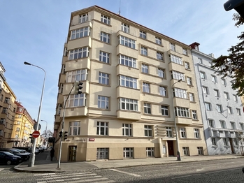 Prodej bytu 3+kk v osobním vlastnictví 97 m², Praha 3 - Vinohrady