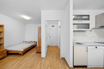 Pronájem bytu 1+kk v osobním vlastnictví 30 m², Hradec Králové