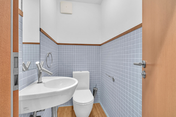 Prodej bytu 5+kk v osobním vlastnictví 278 m², Praha 10 - Dolní Měcholupy