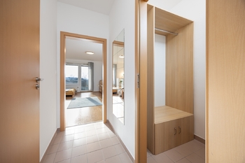 Prodej bytu 1+kk v osobním vlastnictví 38 m², Praha 5 - Jinonice