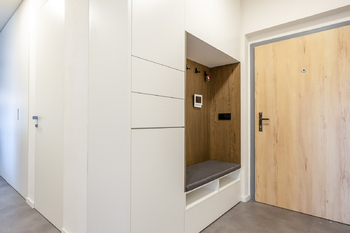 Prodej bytu 3+kk v osobním vlastnictví 99 m², Říčany