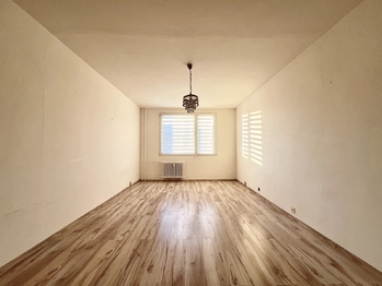 Prodej bytu 1+1 v osobním vlastnictví 42 m², Chomutov