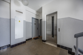 Chodba - Prodej bytu 2+1 v družstevním vlastnictví 66 m², Praha 10 - Vršovice