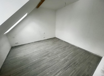 Obývák - Prodej bytu 2+1 v osobním vlastnictví 53 m², Herálec