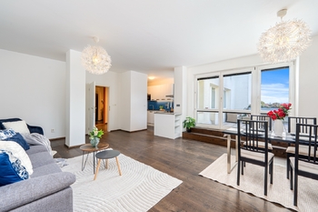 Prodej bytu 3+kk v osobním vlastnictví 160 m², Praha 5 - Stodůlky