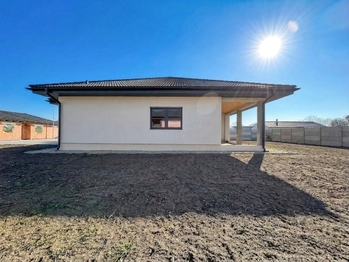 Prodej pozemku 851 m², Nezabylice