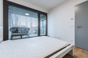 Pronájem bytu 2+kk v osobním vlastnictví 53 m², Praha 8 - Libeň