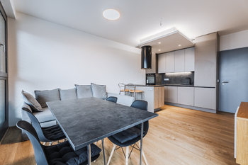 Pronájem bytu 2+kk v osobním vlastnictví 53 m², Praha 8 - Libeň