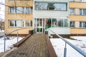 Prodej bytu 2+kk v družstevním vlastnictví 42 m², Praha 9 - Prosek