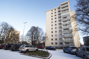 pohled na dům - Pronájem bytu 3+1 v osobním vlastnictví 63 m², Praha 6 - Břevnov