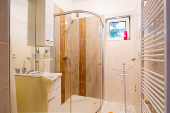 Pronájem domu 170 m², Břeclav