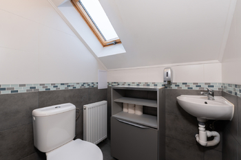 Prodej domu 368 m², Novosedlice