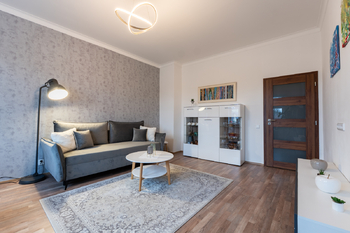 Prodej domu 368 m², Novosedlice