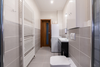 Prodej domu 368 m², Novosedlice