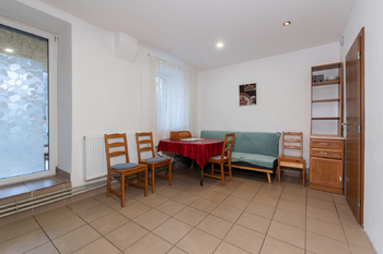 Prodej domu 368 m², Novosedlice